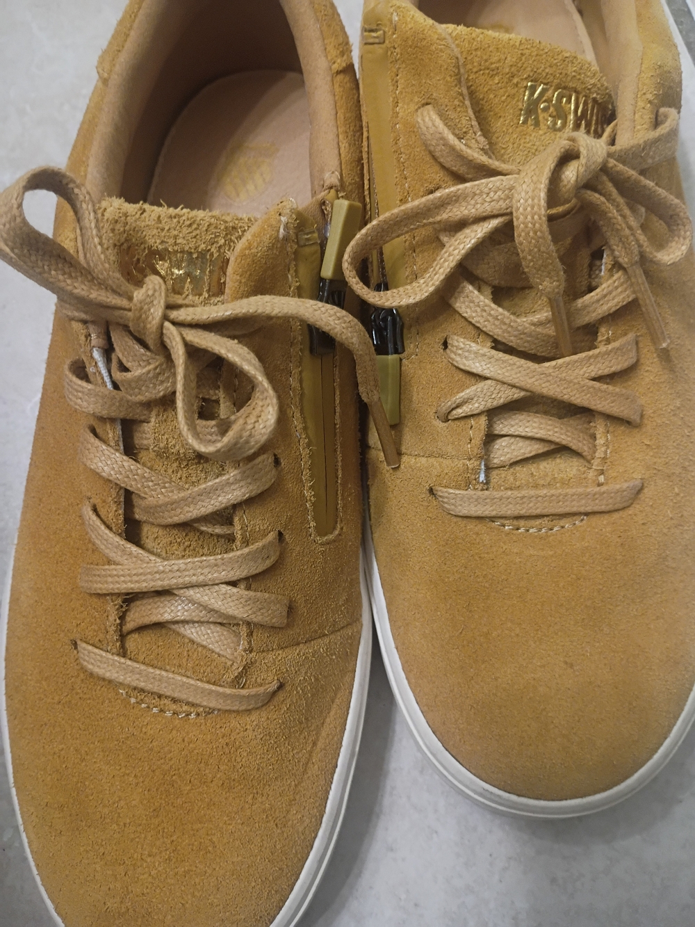 K-Swiss Womans Suede Sneakers in Wheat Tan with White Sole Zipper Detail
